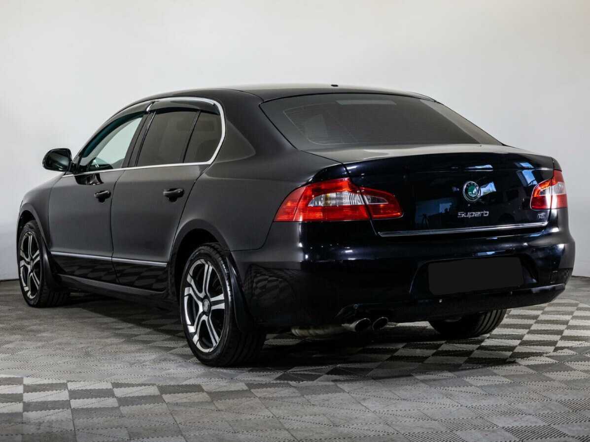 Купить Skoda Superb с пробегом. Фото: #6
