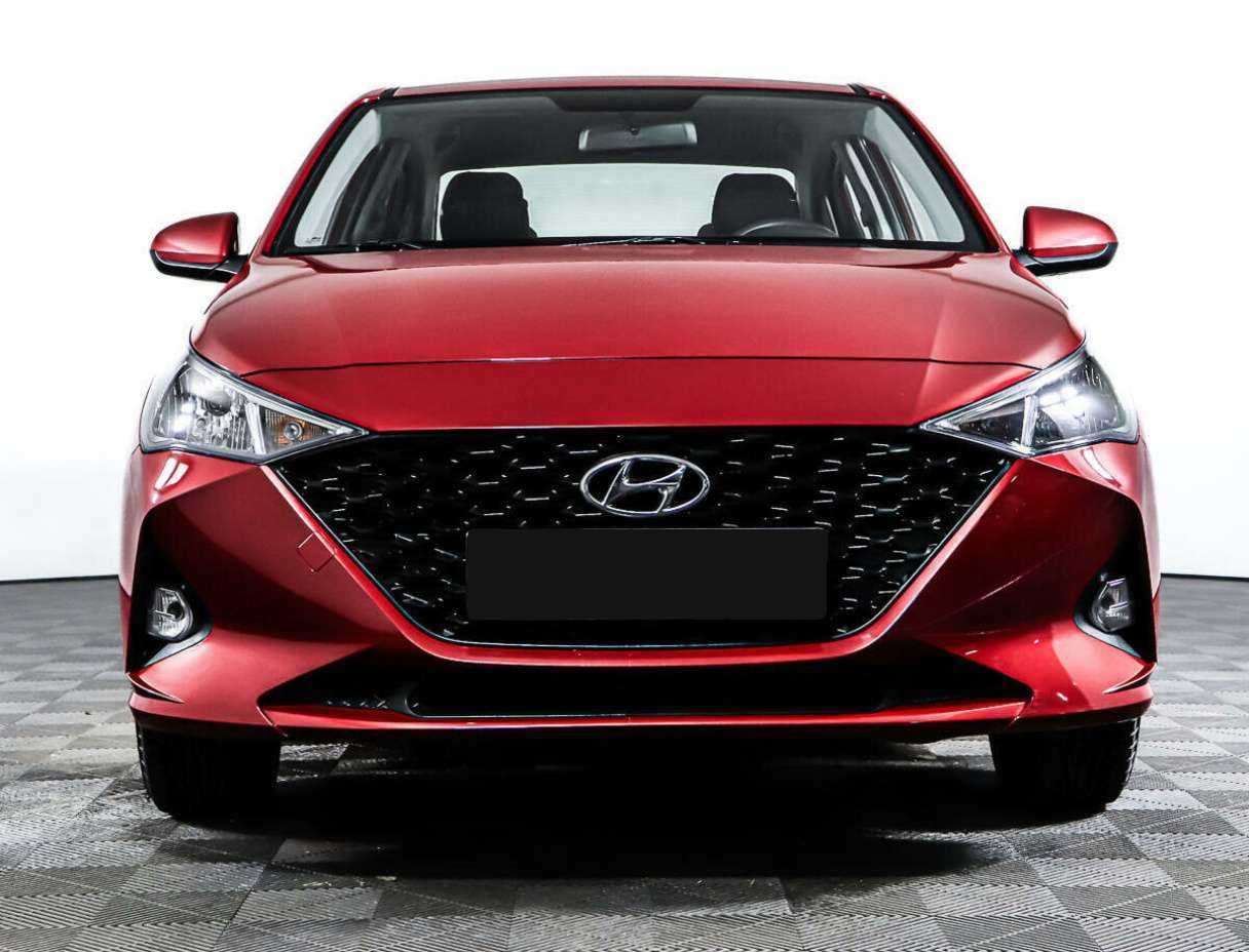 Купить Hyundai Solaris с пробегом. Фото: #1