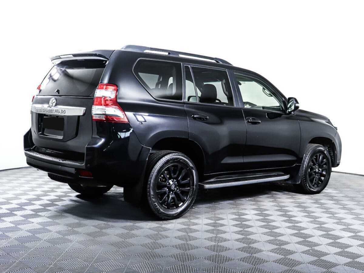 Купить Toyota Land Cruiser Prado с пробегом. Фото: #2