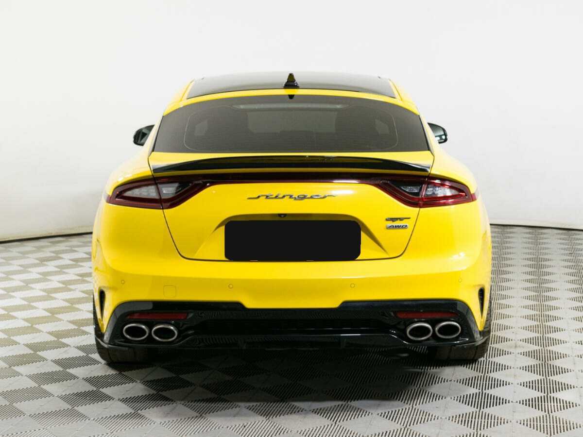 Купить Kia Stinger с пробегом. Фото: #4