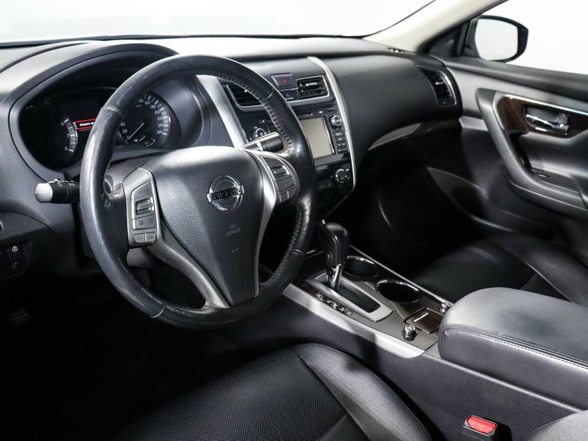 Купить Nissan Teana с пробегом. Фото: #10