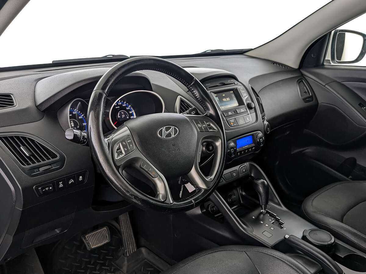 Купить Hyundai ix35 с пробегом. Фото: #14