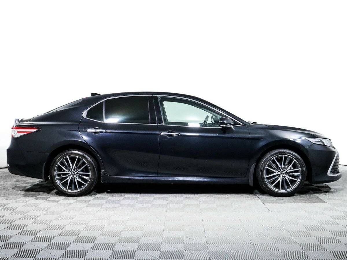 Купить Toyota Camry с пробегом. Фото: #3