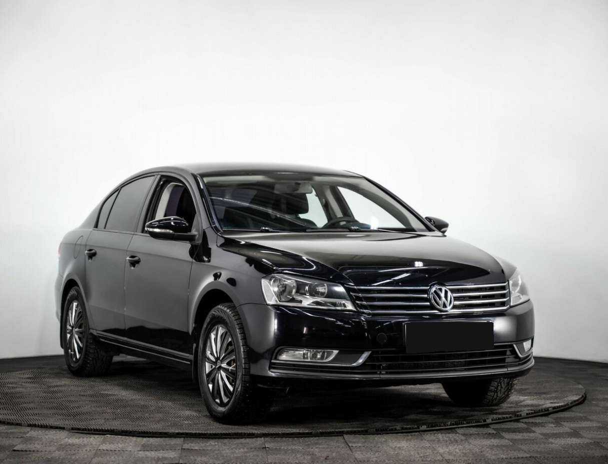 Купить Volkswagen Passat с пробегом. Фото: #2