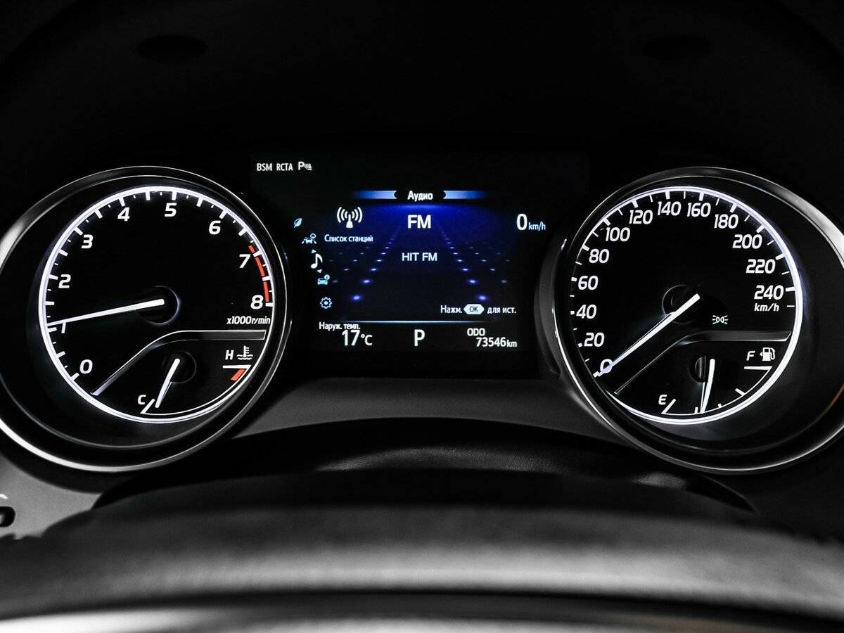 Купить Toyota Camry с пробегом. Фото: #9