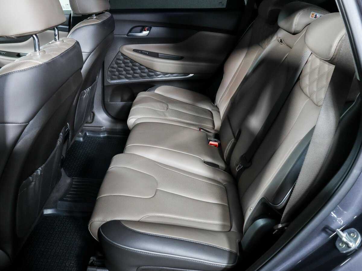 Купить Hyundai Santa Fe с пробегом. Фото: #9