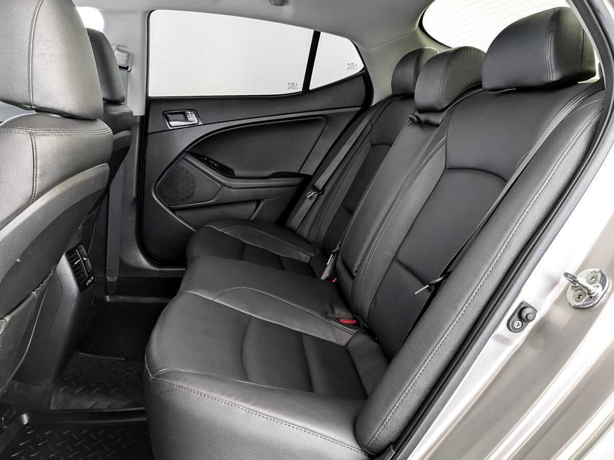 Купить Kia Optima с пробегом. Фото: #11