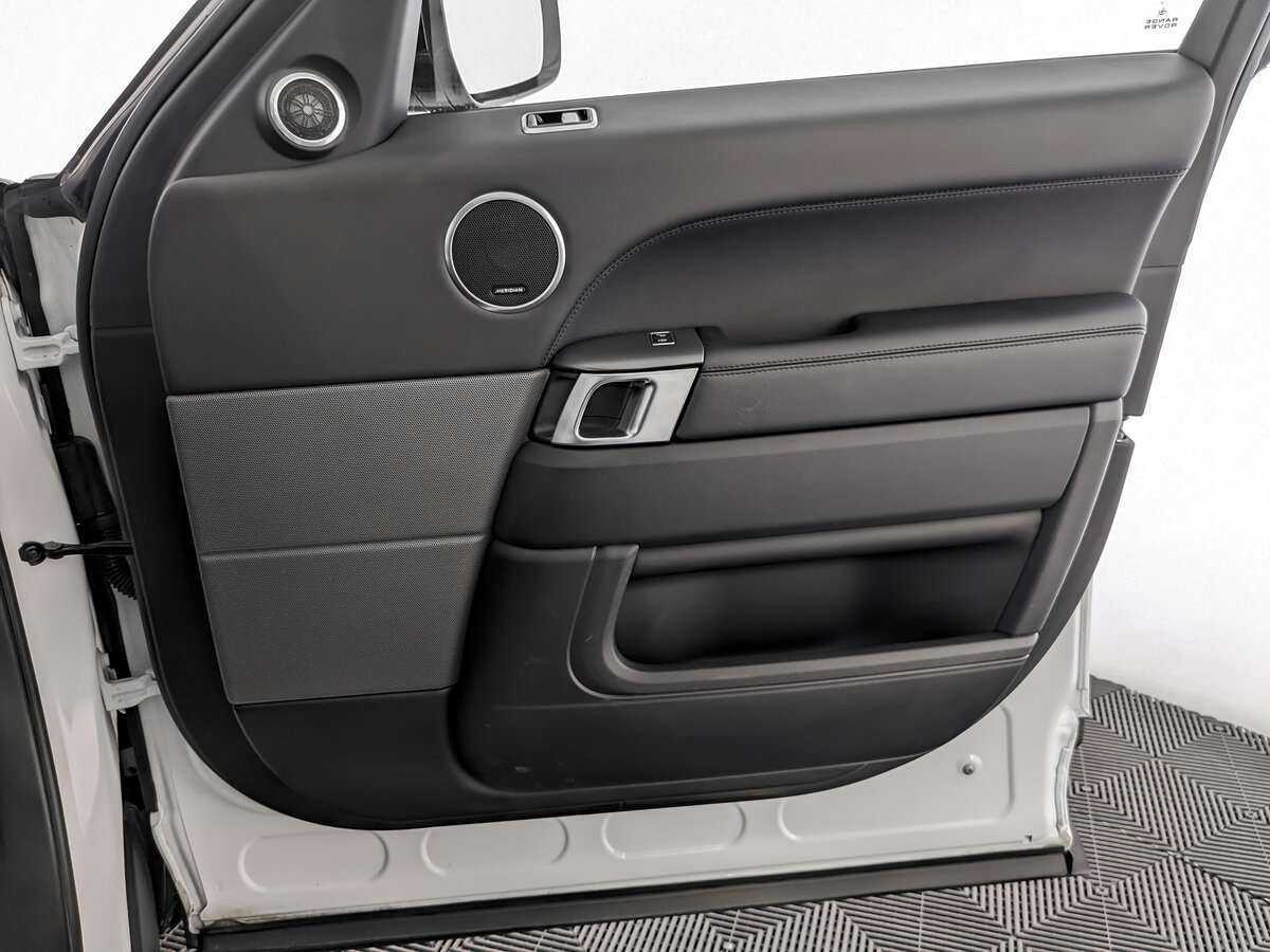 Купить Land Rover Range Rover Sport с пробегом. Фото: #19