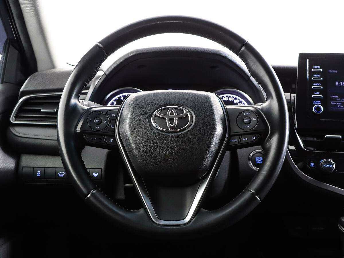 Купить Toyota Camry с пробегом. Фото: #10