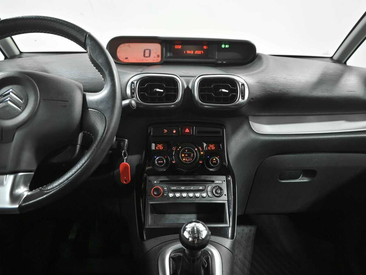 Купить Citroen C3 Picasso с пробегом. Фото: #11