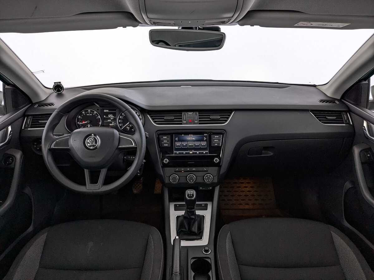 Купить Skoda Octavia с пробегом. Фото: #12