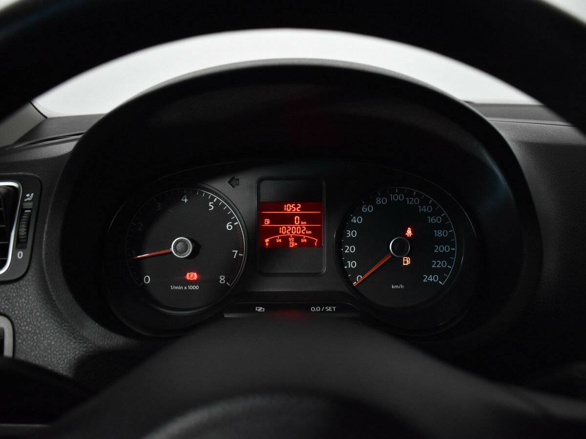Купить Volkswagen Polo с пробегом. Фото: #12