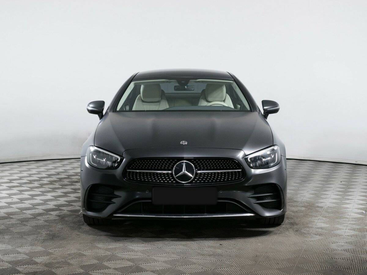 Купить Mercedes-Benz E-Класс с пробегом. Фото: #1