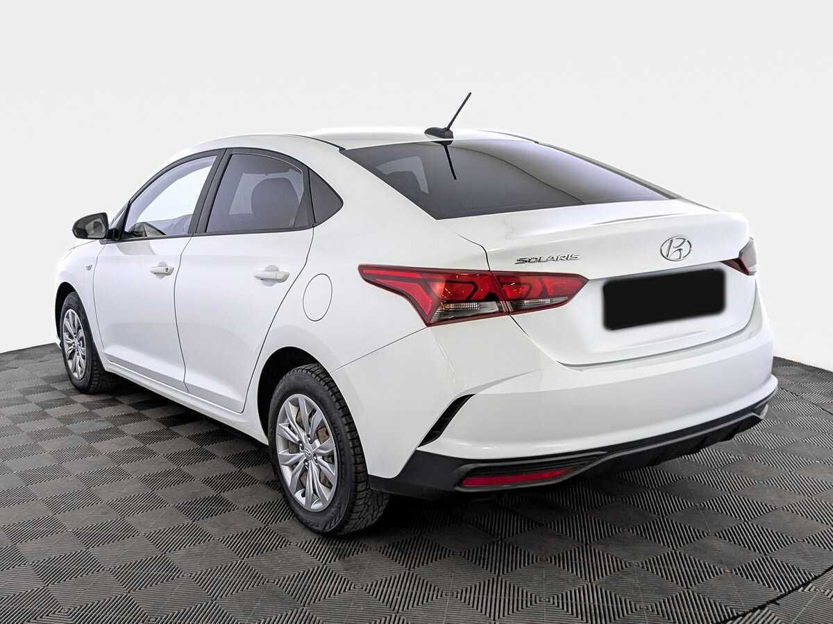 Купить Hyundai Solaris с пробегом. Фото: #6