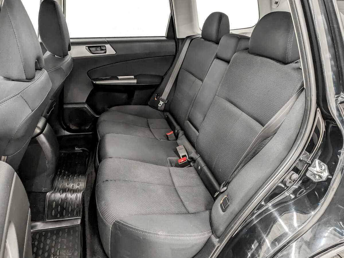 Купить Subaru Forester с пробегом. Фото: #11