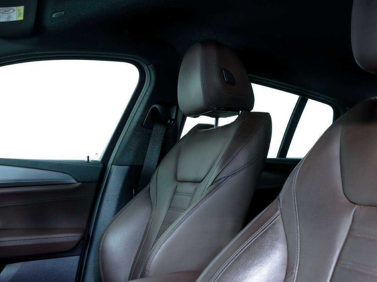 Купить BMW X4 с пробегом. Фото: #19