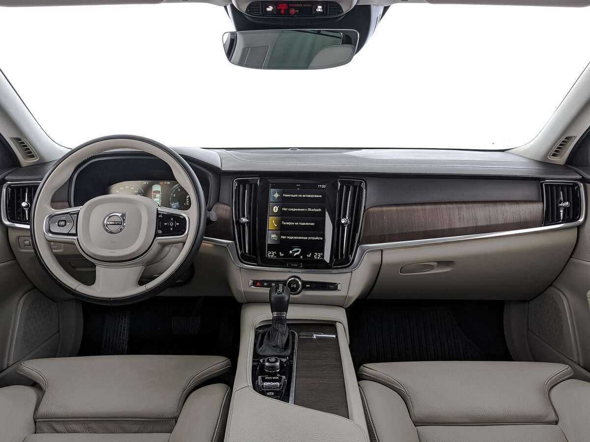 Купить Volvo S90 с пробегом. Фото: #9