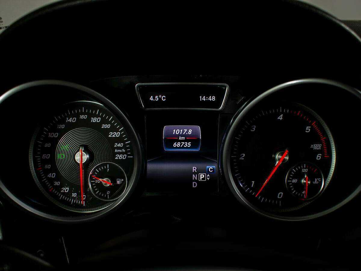 Купить Mercedes-Benz GLE с пробегом. Фото: #10