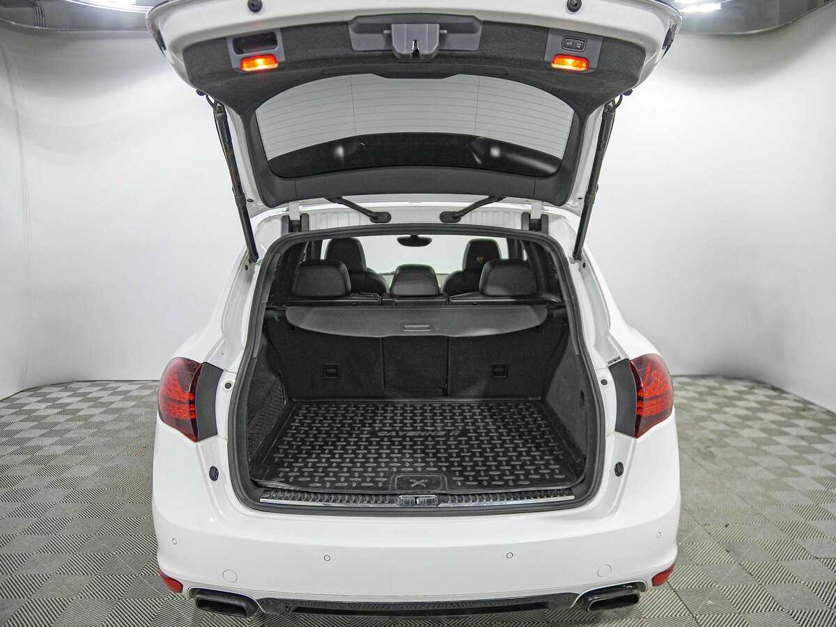 Купить Porsche Cayenne с пробегом. Фото: #23