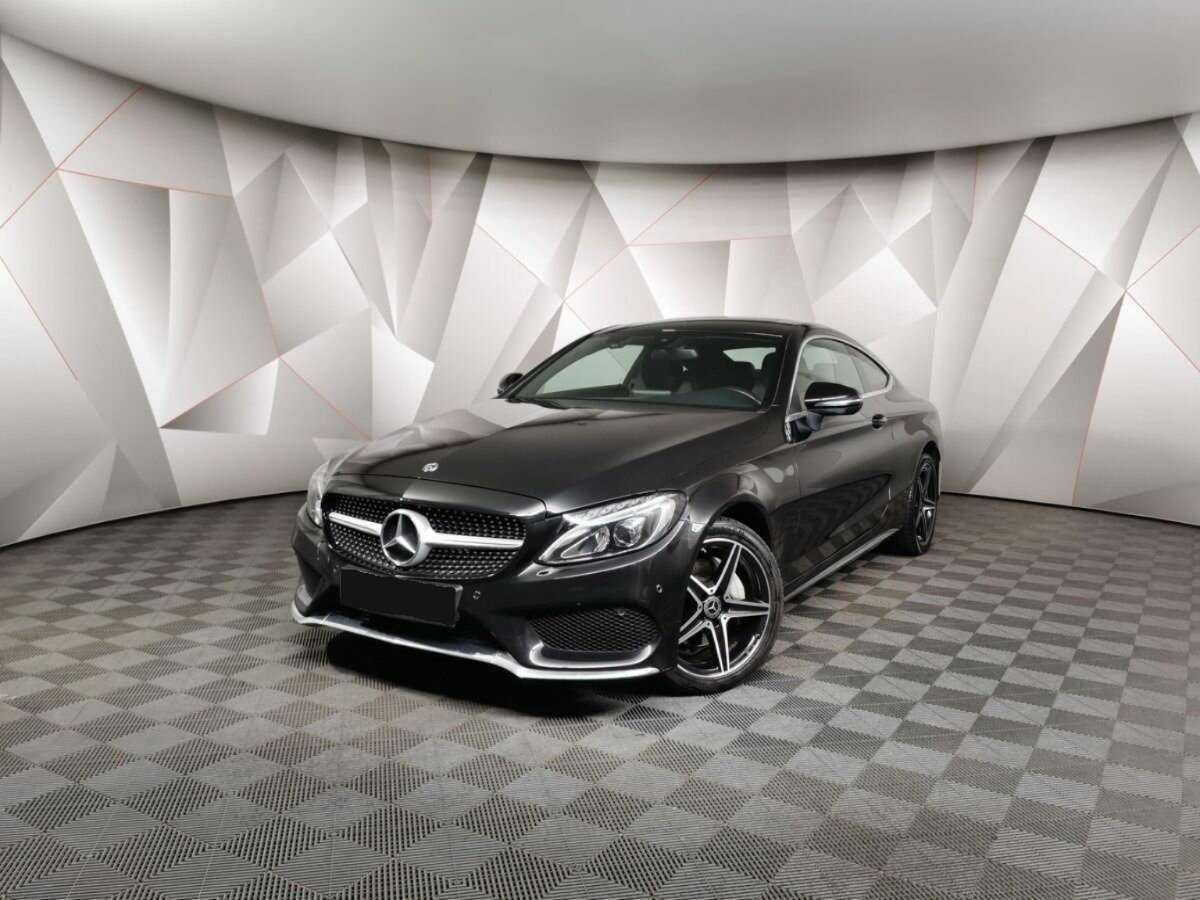 Купить Mercedes-Benz C-Класс с пробегом. Фото: #0