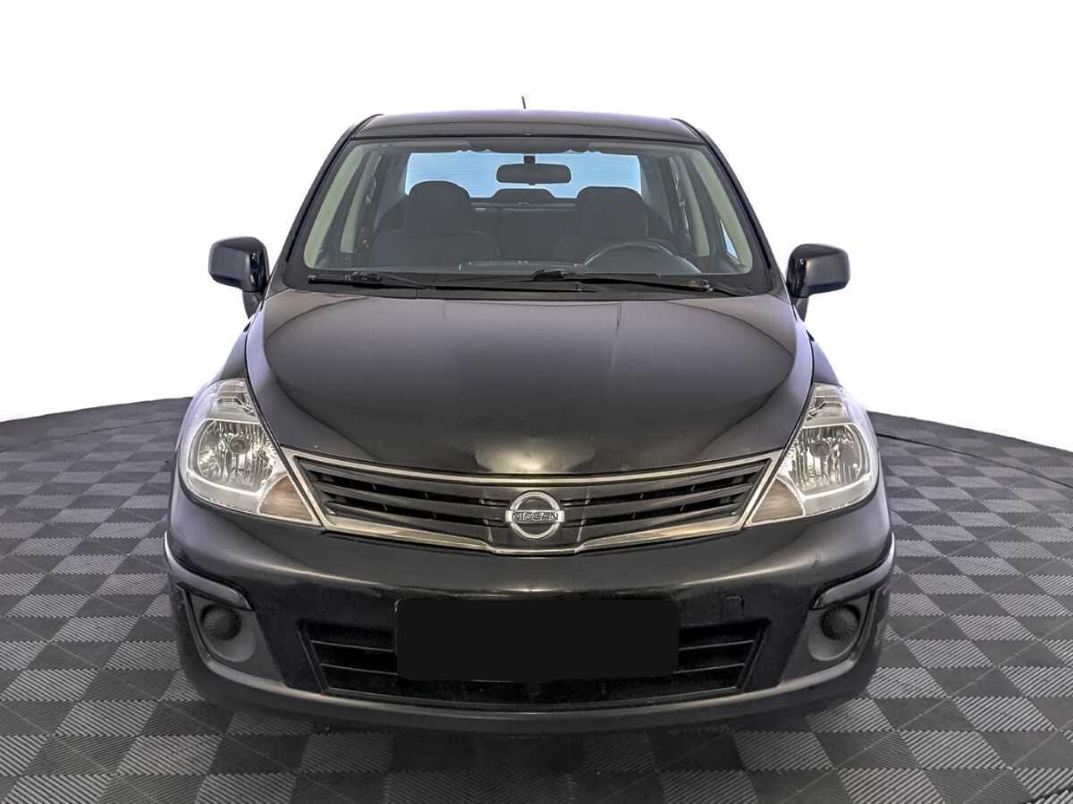 Купить Nissan Tiida с пробегом. Фото: #1