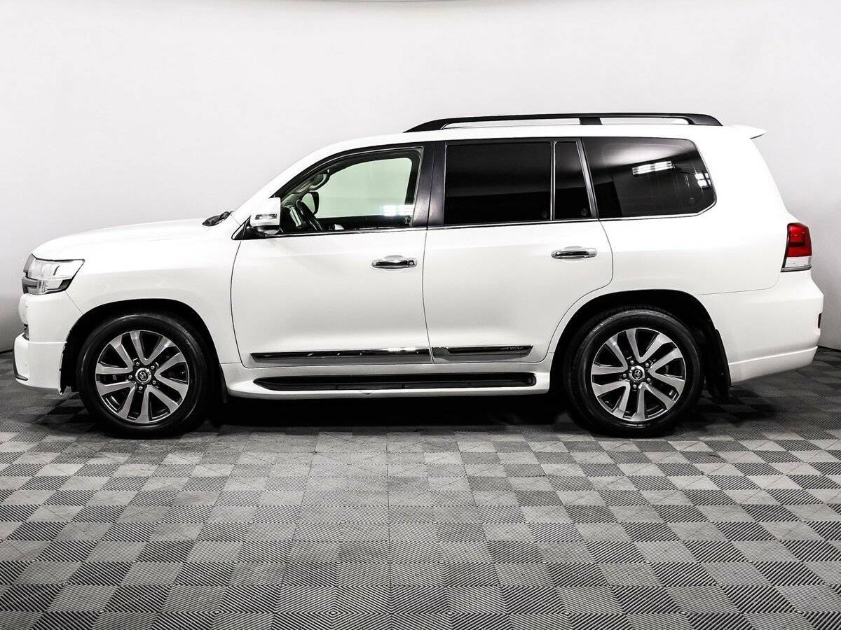 Купить Toyota Land Cruiser с пробегом. Фото: #7