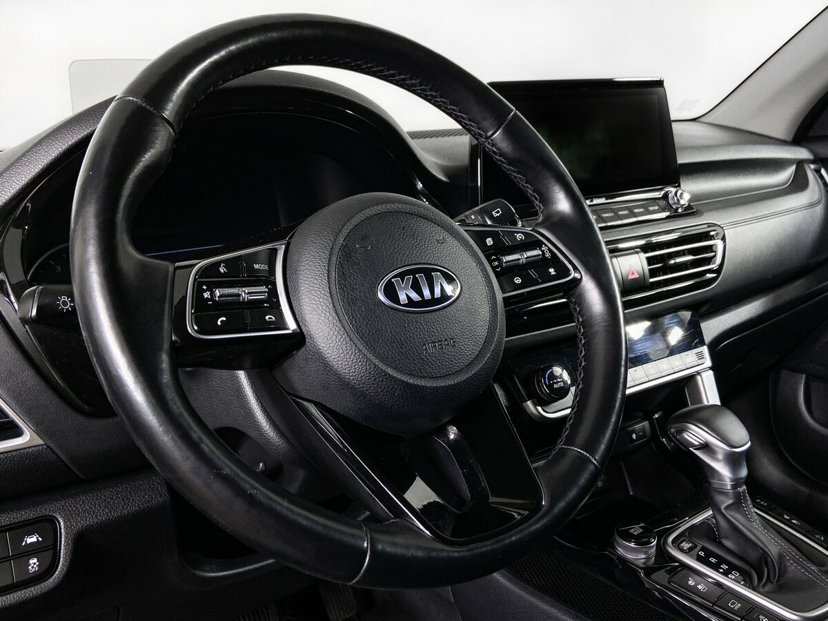 Купить Kia Seltos с пробегом. Фото: #11