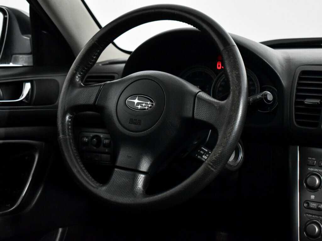 Купить Subaru Legacy с пробегом. Фото: #15
