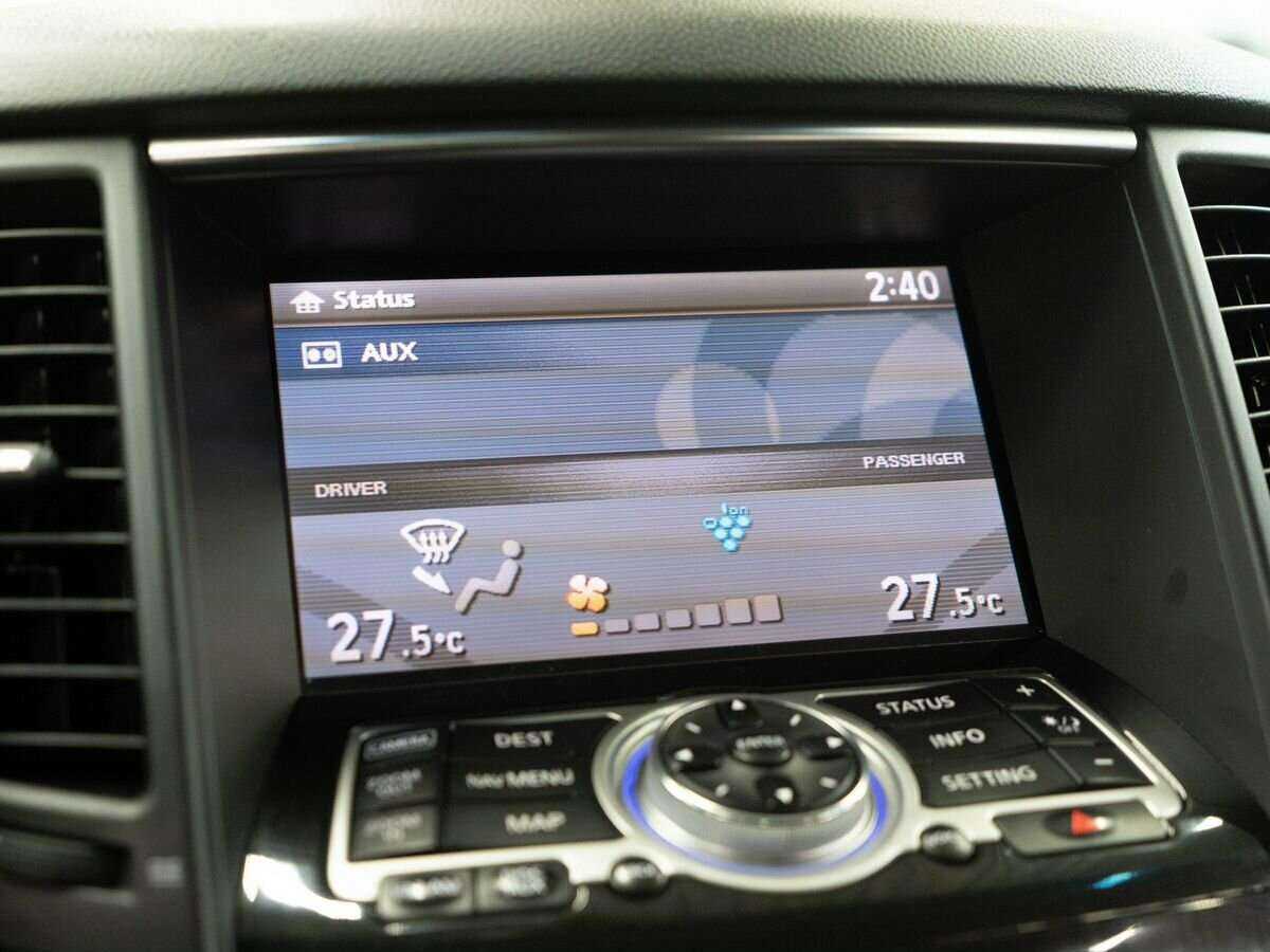 Купить Infiniti FX с пробегом. Фото: #8