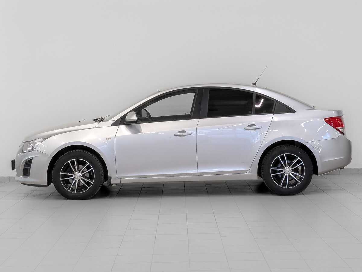 Купить Chevrolet Cruze с пробегом. Фото: #7