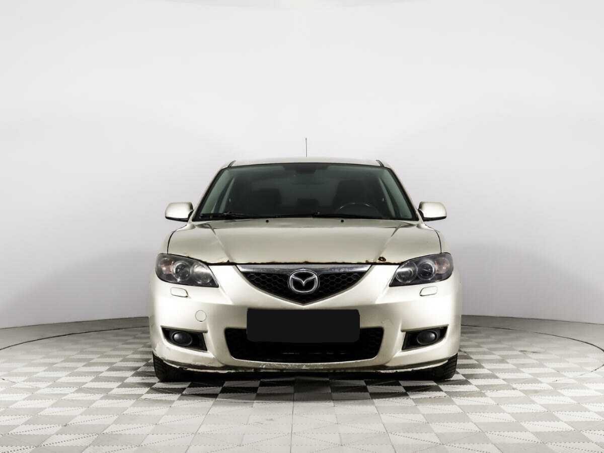 Купить Mazda 3 с пробегом. Фото: #1