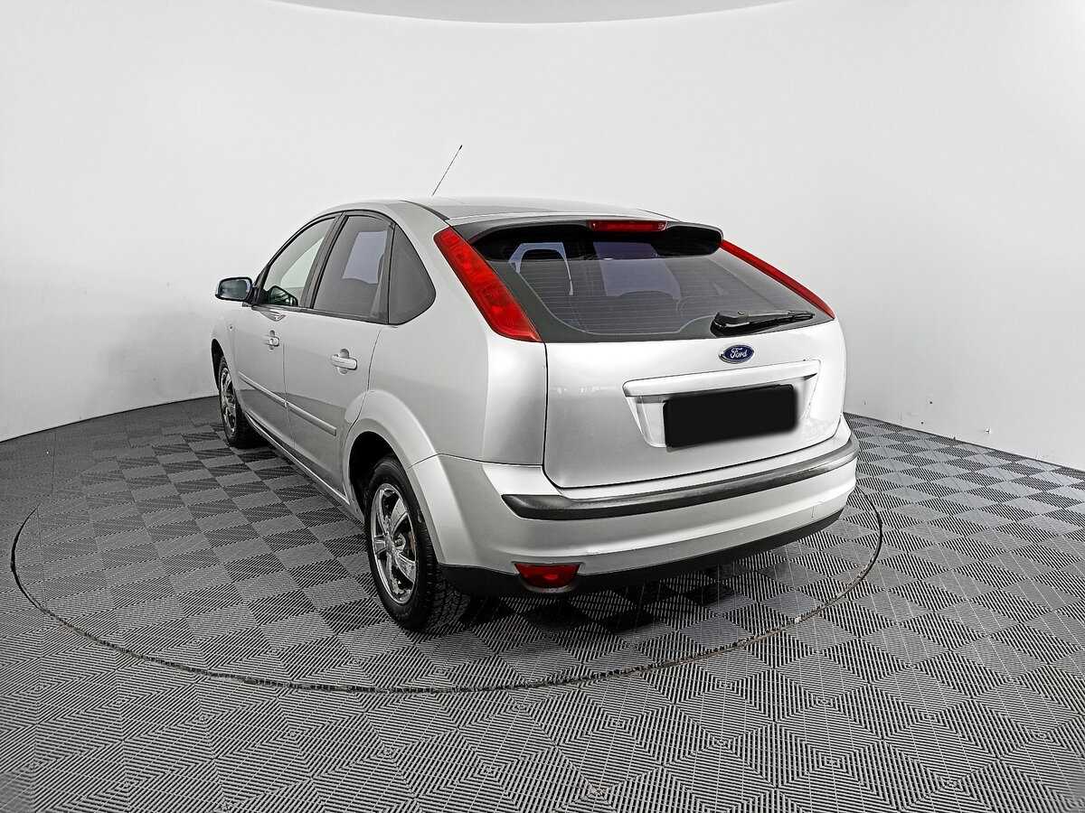 Купить Ford Focus с пробегом. Фото: #4