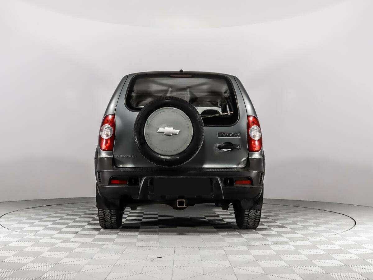 Купить Chevrolet Niva с пробегом. Фото: #5