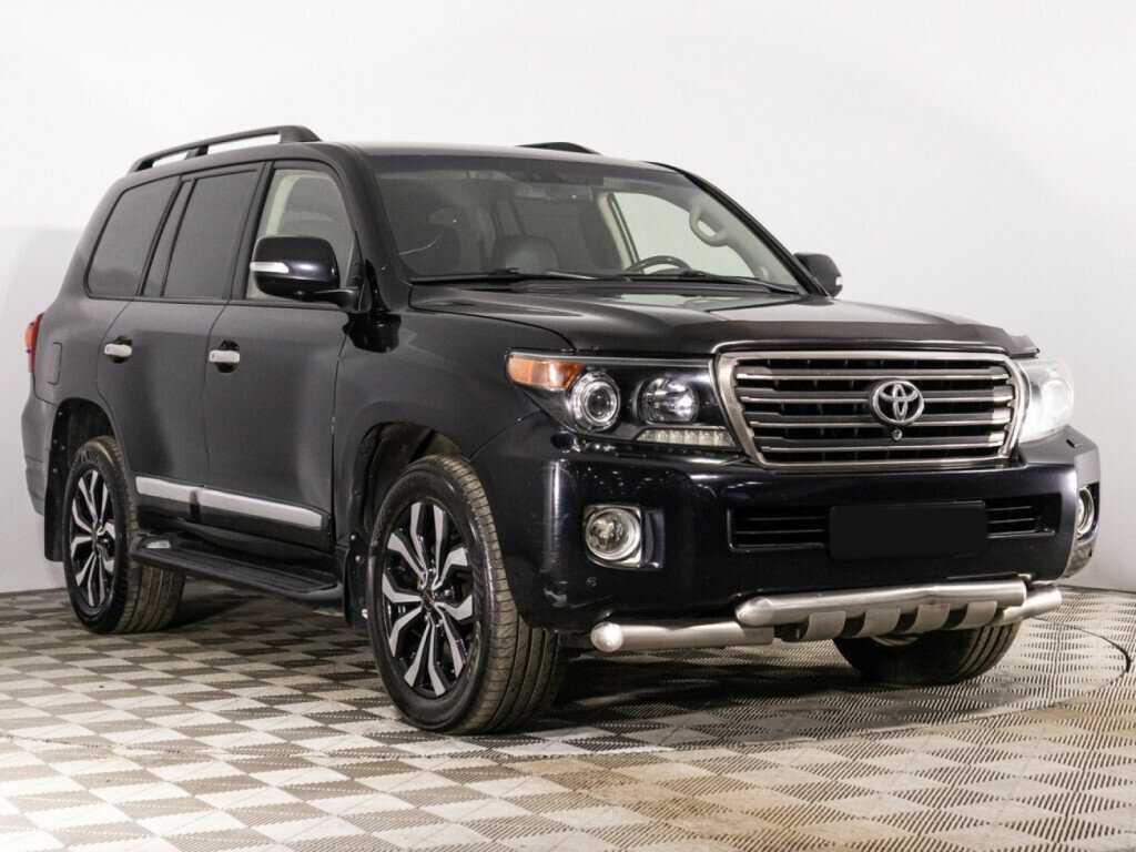 Купить Toyota Land Cruiser с пробегом. Фото: #2