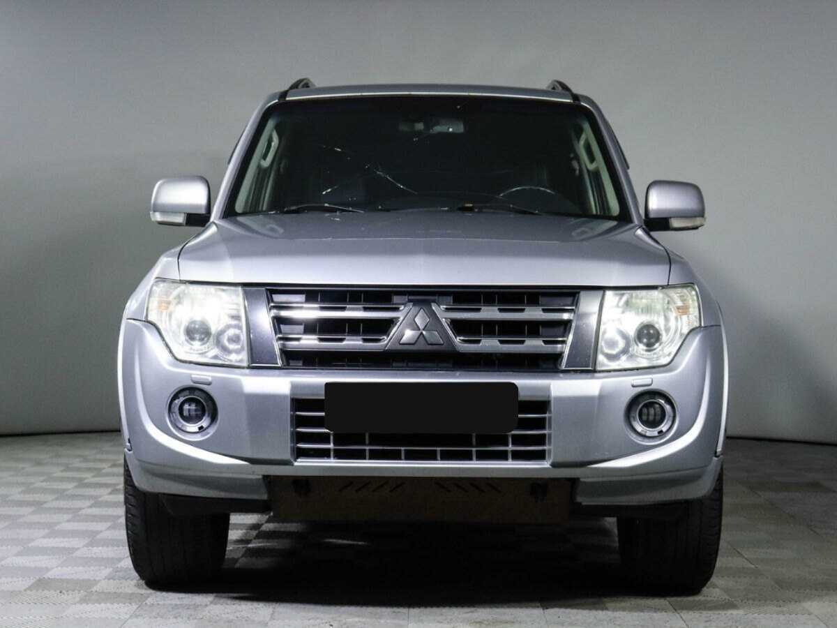 Купить Mitsubishi Pajero с пробегом. Фото: #1