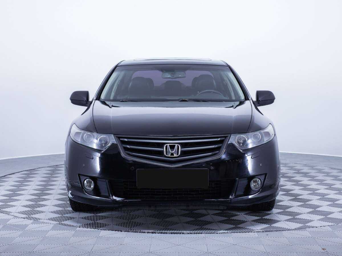 Купить Honda Accord с пробегом. Фото: #1