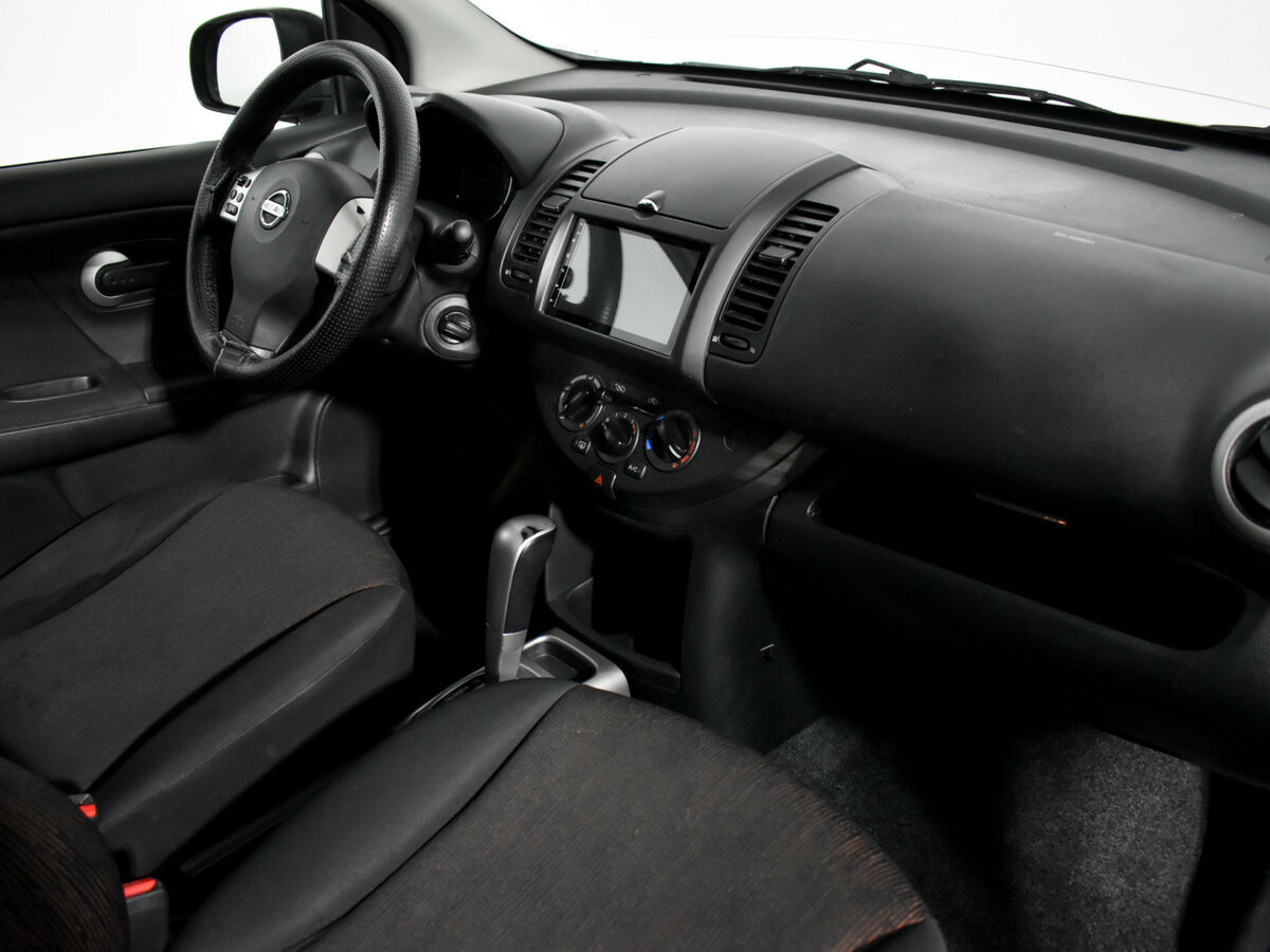 Купить Nissan Note с пробегом. Фото: #16