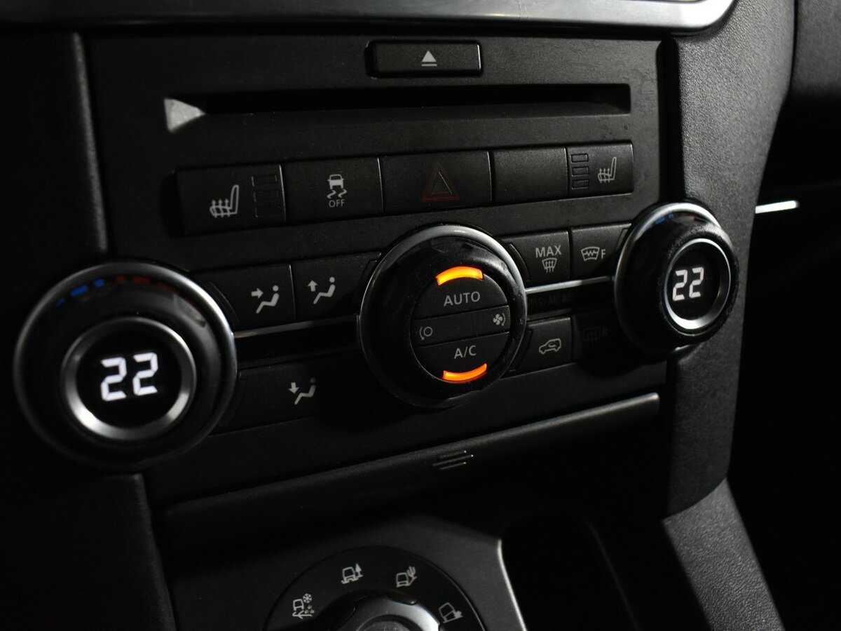 Купить Land Rover Discovery с пробегом. Фото: #14