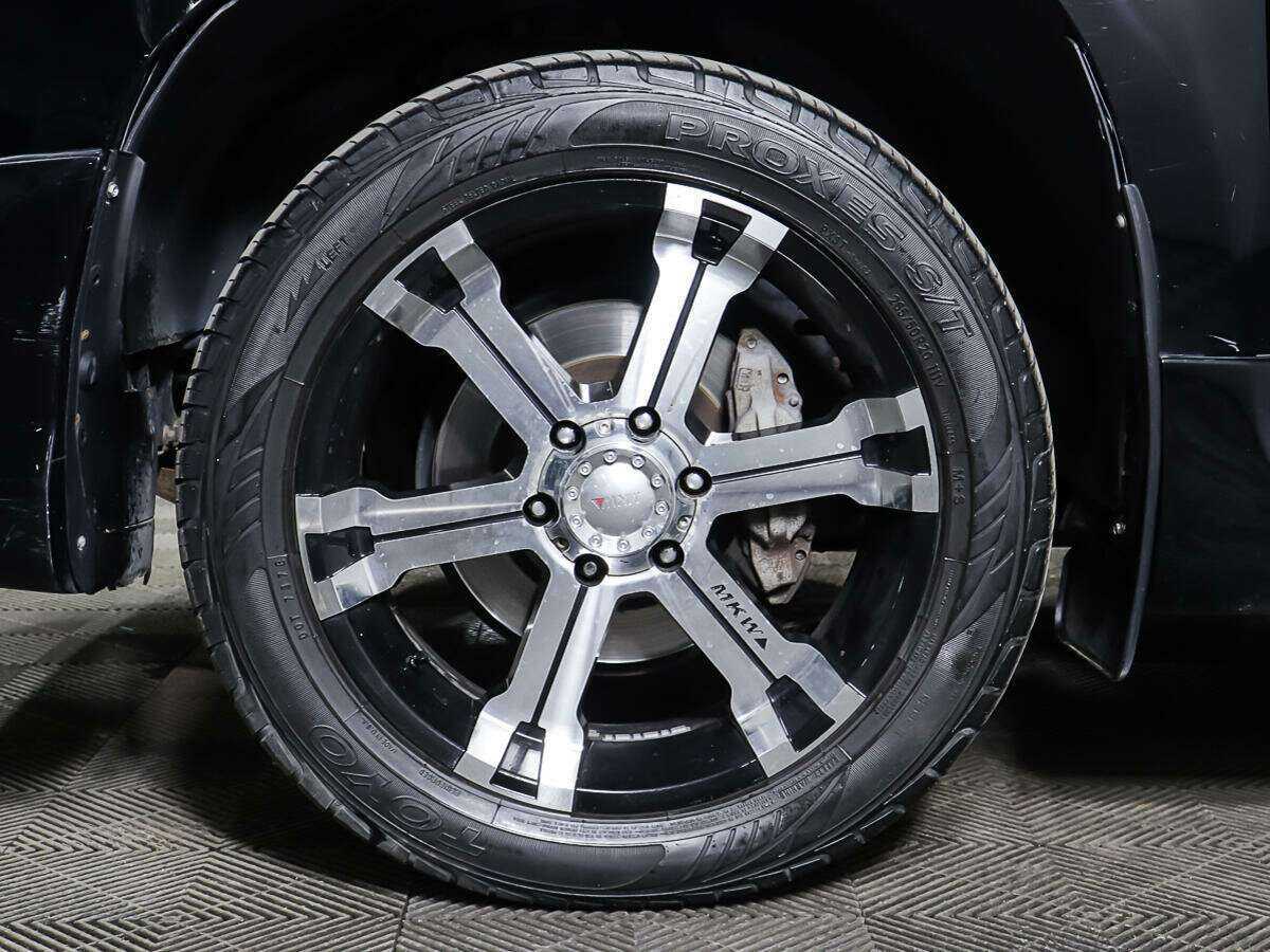 Купить Toyota Land Cruiser Prado с пробегом. Фото: #17