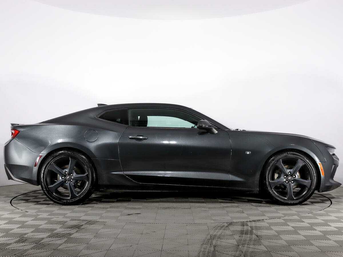 Купить Chevrolet Camaro с пробегом. Фото: #2