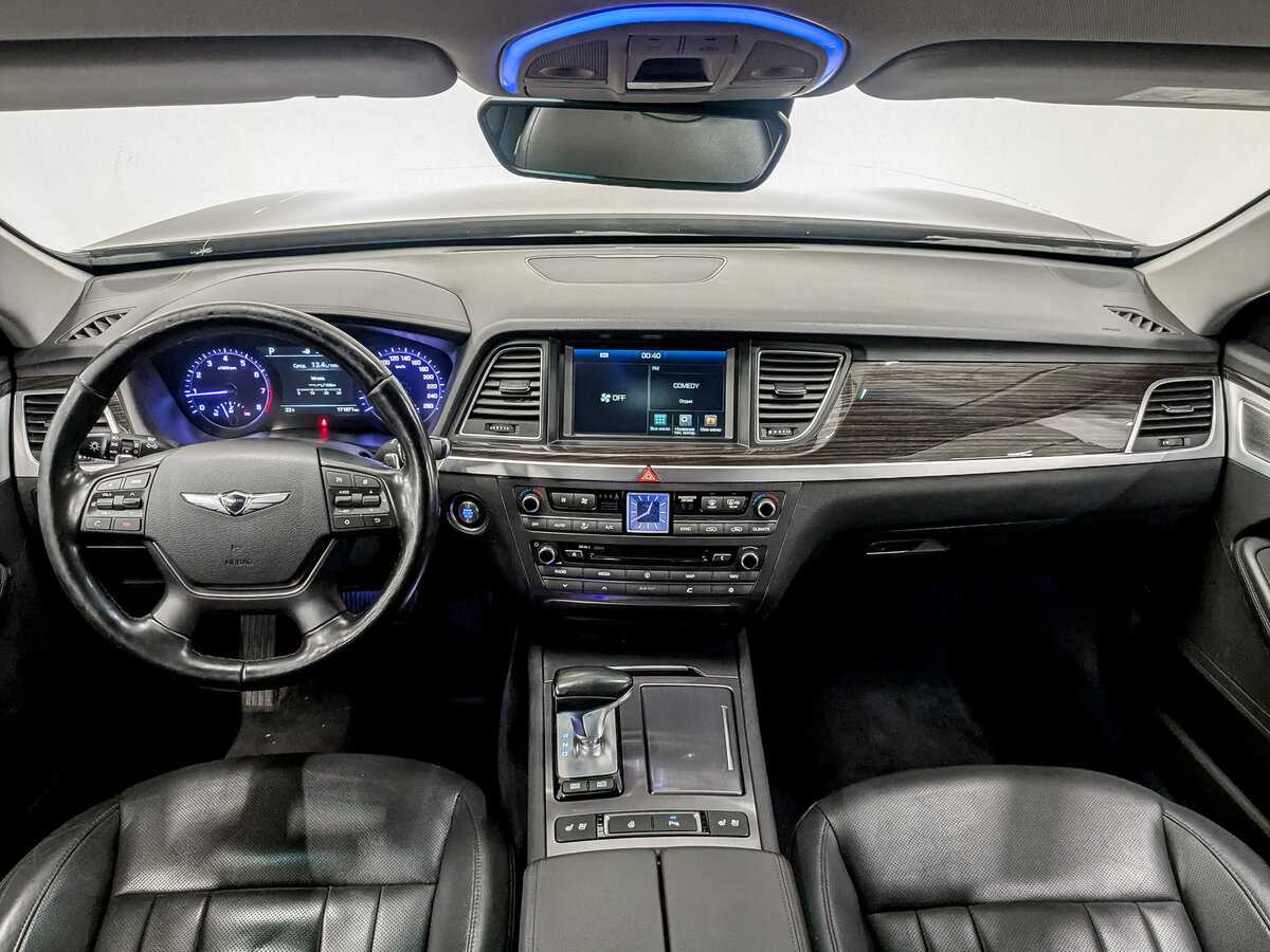 Купить Genesis G80 с пробегом. Фото: #13