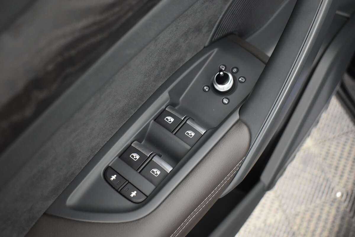 Купить Audi Q5 с пробегом. Фото: #12