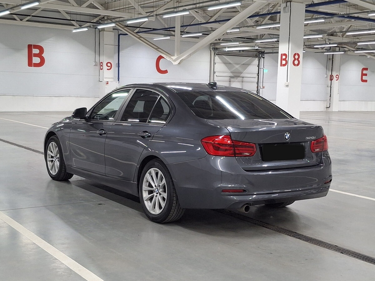 Купить BMW 3 серии с пробегом. Фото: #6