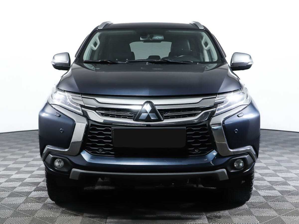 Купить Mitsubishi Pajero Sport с пробегом. Фото: #1