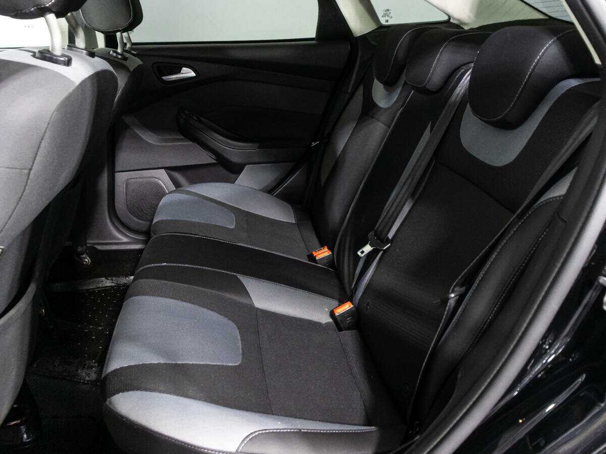 Купить Ford Focus с пробегом. Фото: #9