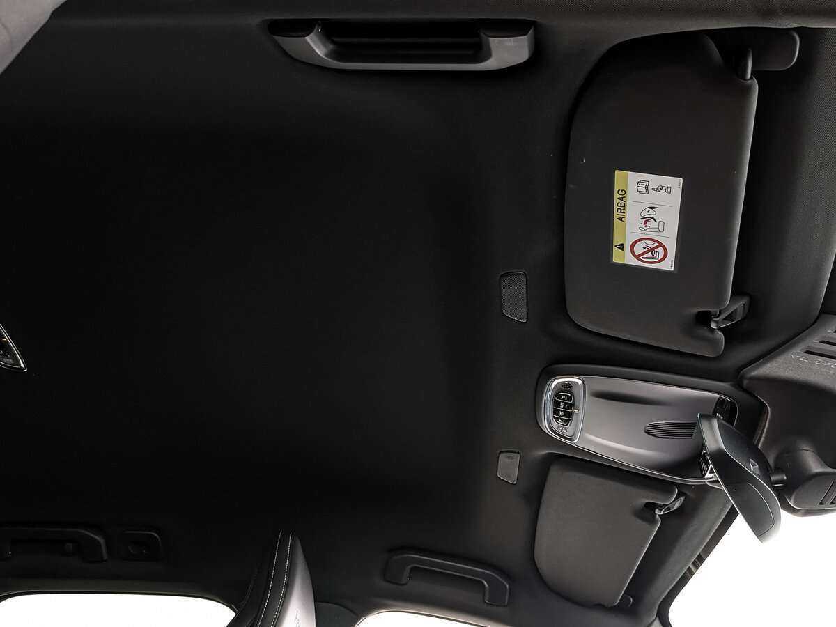 Купить Volvo XC60 с пробегом. Фото: #18
