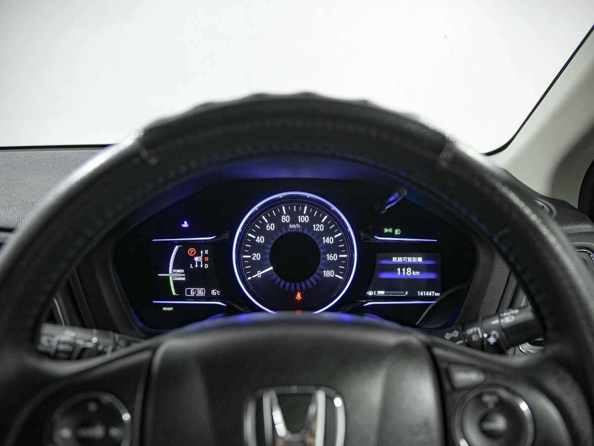Купить Honda Vezel с пробегом. Фото: #6