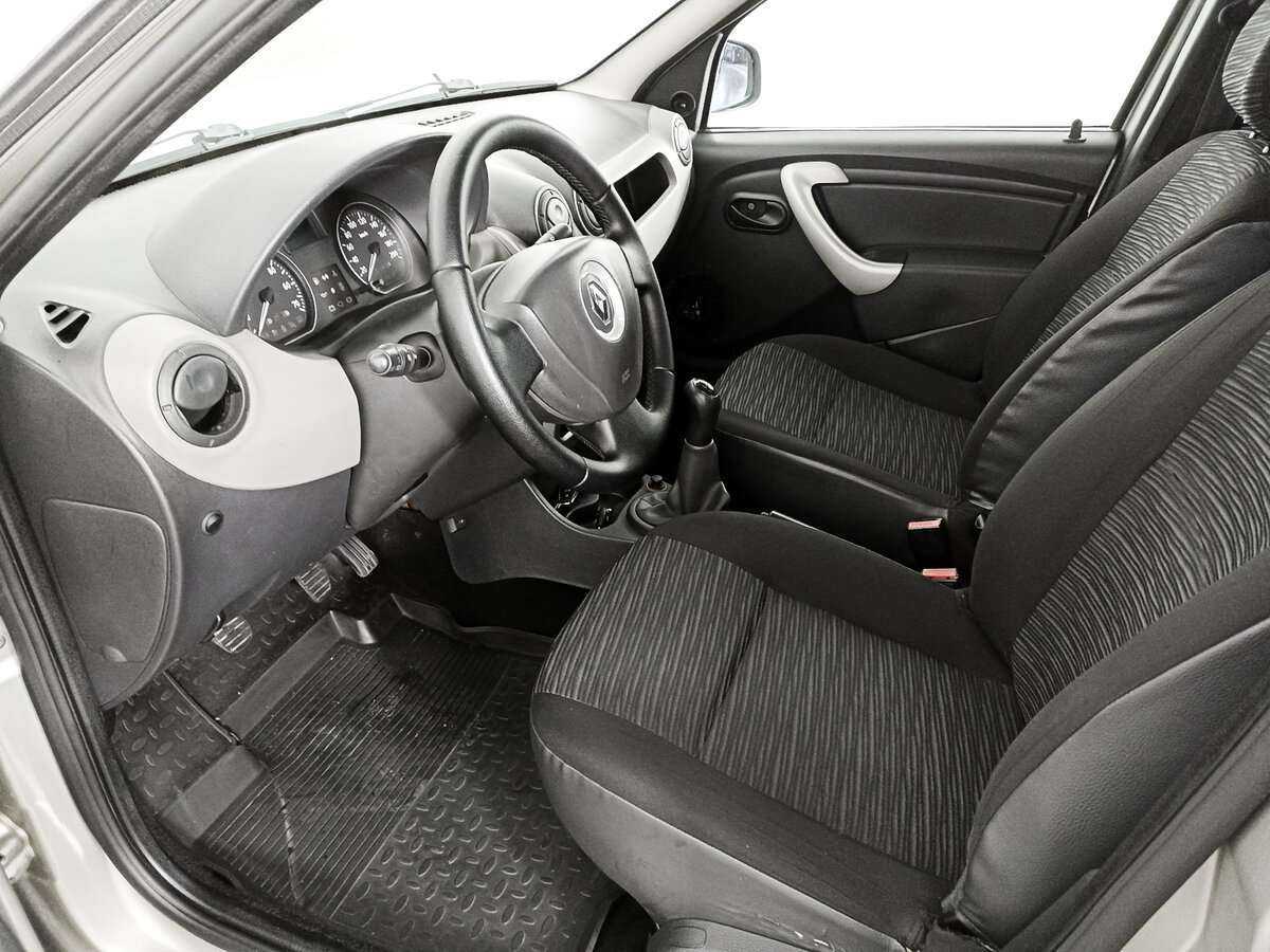 Купить Renault Logan с пробегом. Фото: #13
