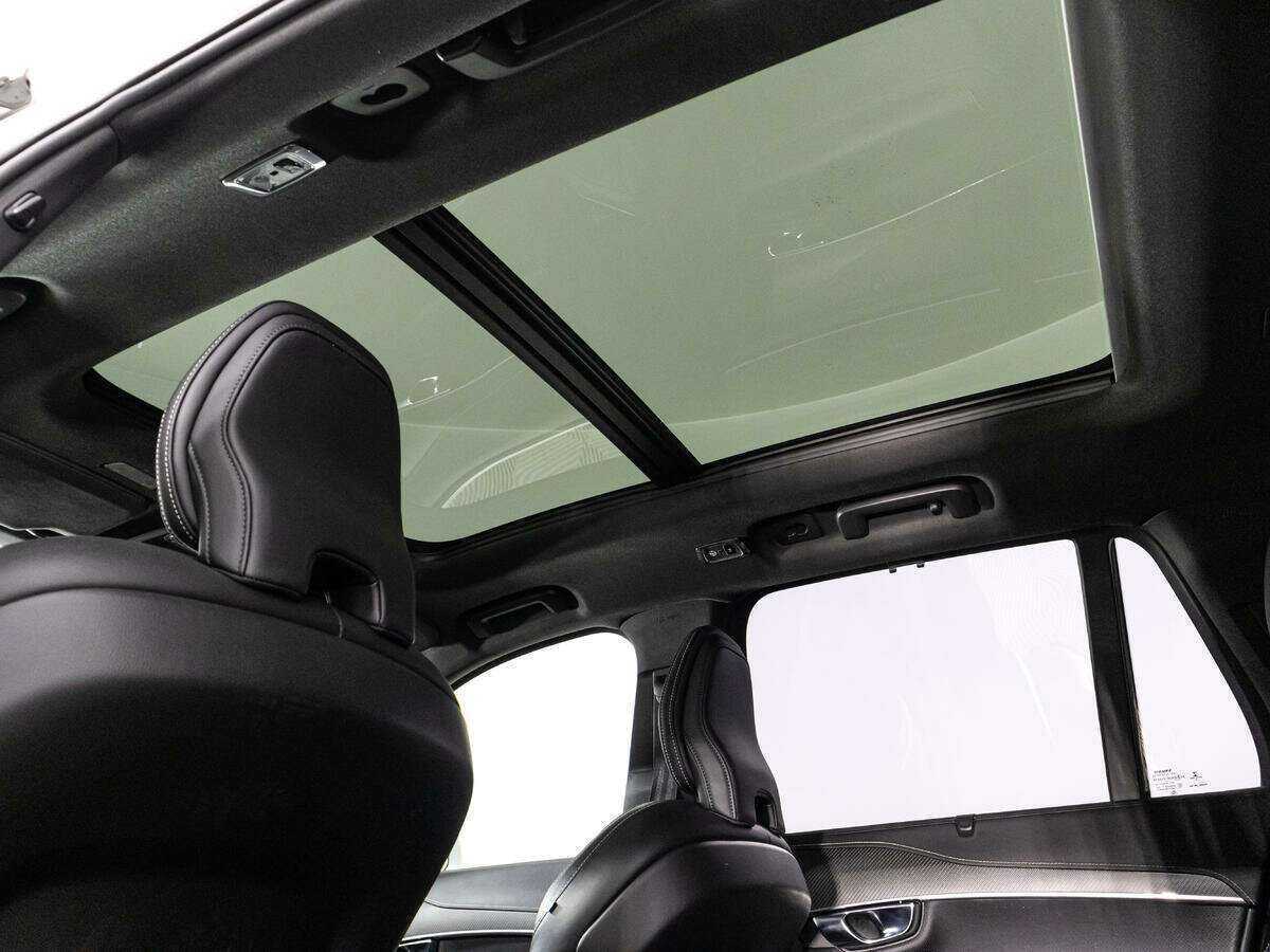 Купить Volvo XC90 с пробегом. Фото: #16