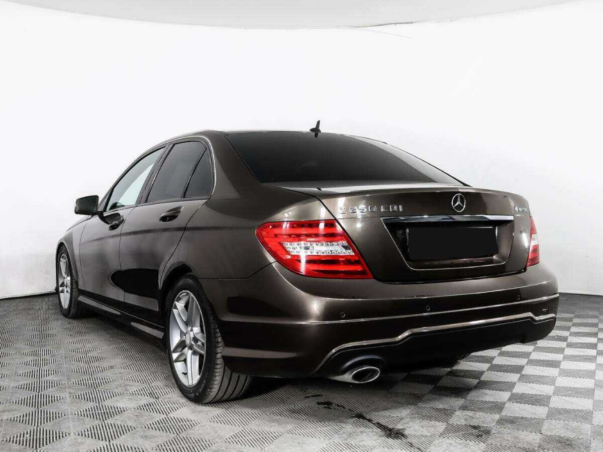 Купить Mercedes-Benz C-Класс с пробегом. Фото: #5